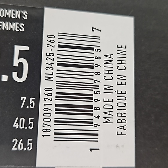 Ladies NWT Sorel Winter Boots - Picture 9 of 9